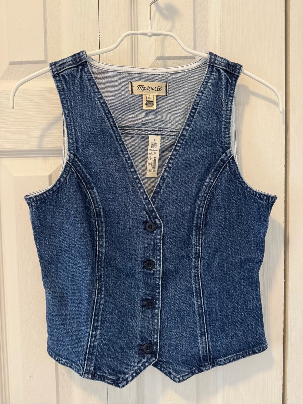 Madewell Denim Fitted Vest in Medium Indigo Wash (Size 0).
